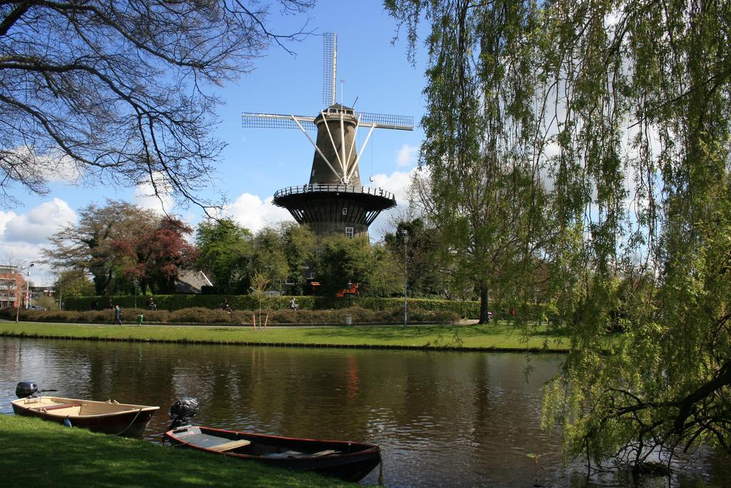 Van Der Valk Hotel Leiden Exterior photo